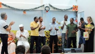 Ex abrigados homenageiam Eliana Menezes “Lili”
